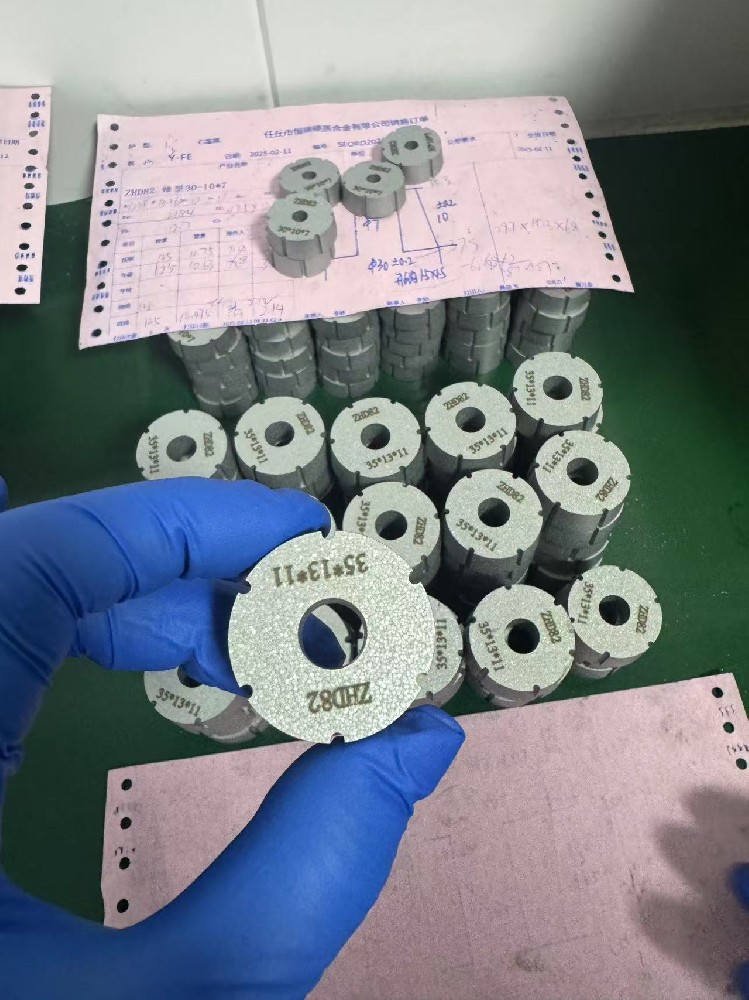 選擇優(yōu)質(zhì)硬質(zhì)合金模具材料最應(yīng)該注重哪些關(guān)鍵因素？